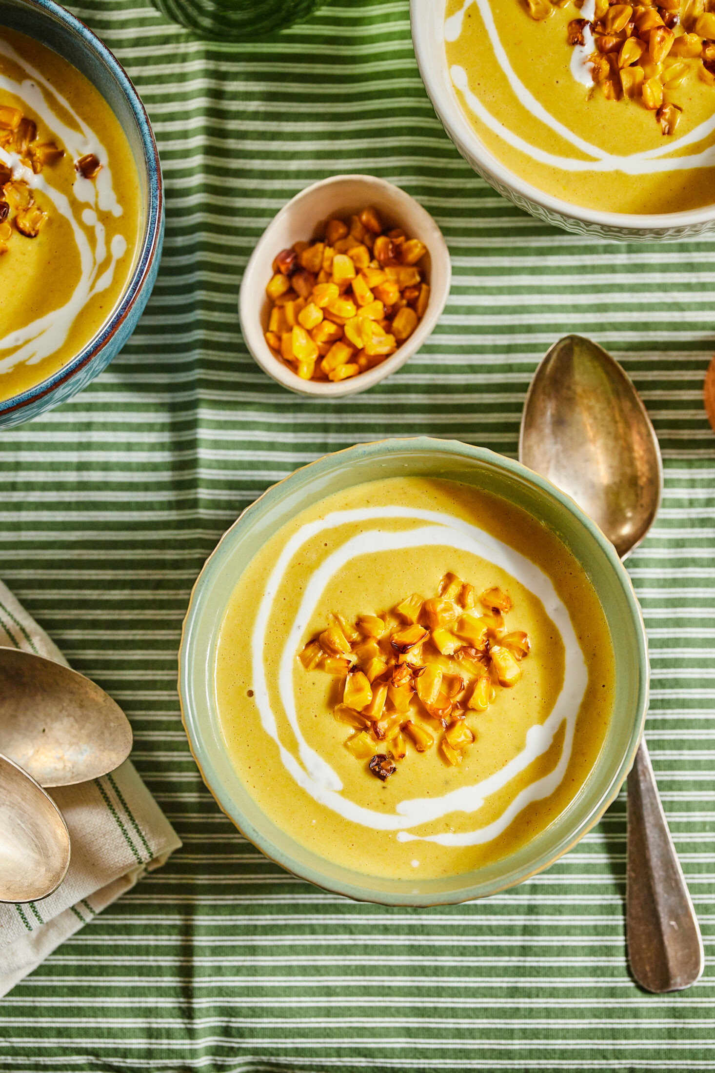 Egyszerű sajtos kukorica-krémleves