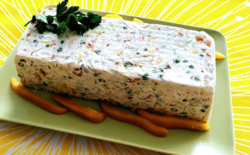 Remegős orosz hússaláta