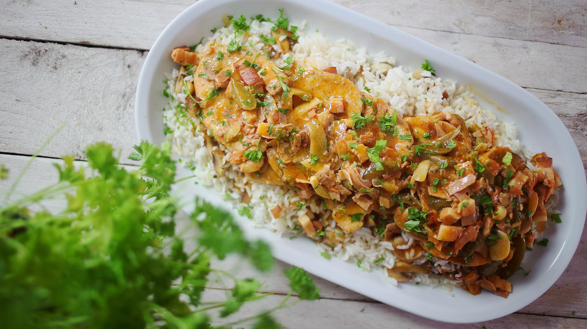 Sertésborda hentes módra