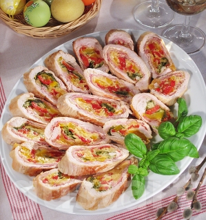 Paprikás-bazsalikomos pulykatekercs