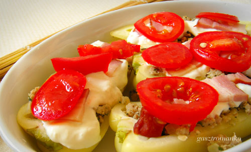 Szerb töltött paprika